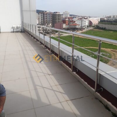 Krom Korkuluk İski Binası 1