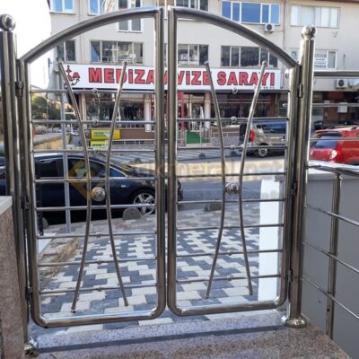 Paslaanmaz Celik Bahce Kapisi 4